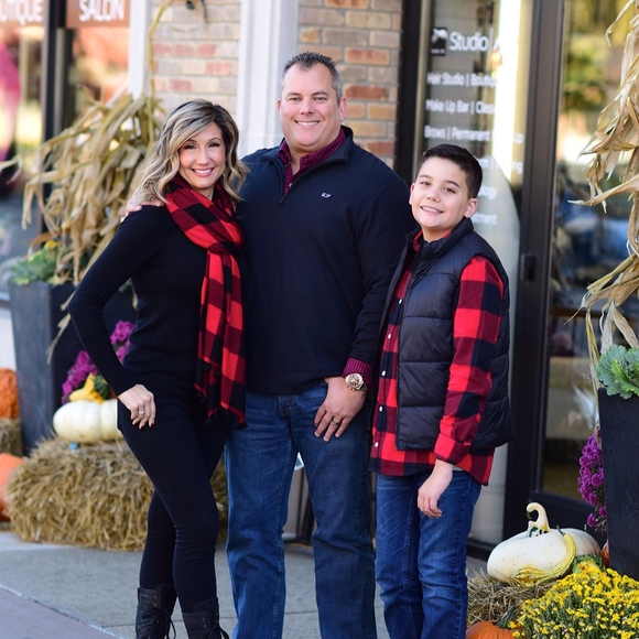 Meet your Posher, Krysti - Picture 2 of 2